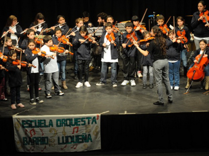 Concierto de la Orquesta Escuela de Barrio Ludueña